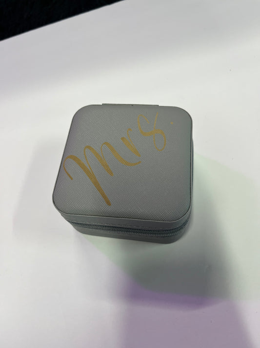 Mrs. Jewelry case