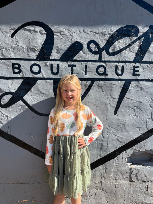 Pumpkin with tiered skirt